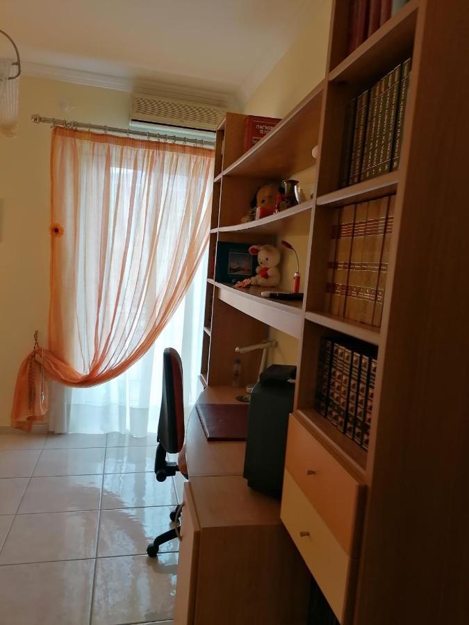 Apartment Giorgos Kalamata Eksteriør billede