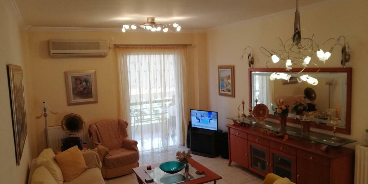 Apartment Giorgos Kalamata Eksteriør billede