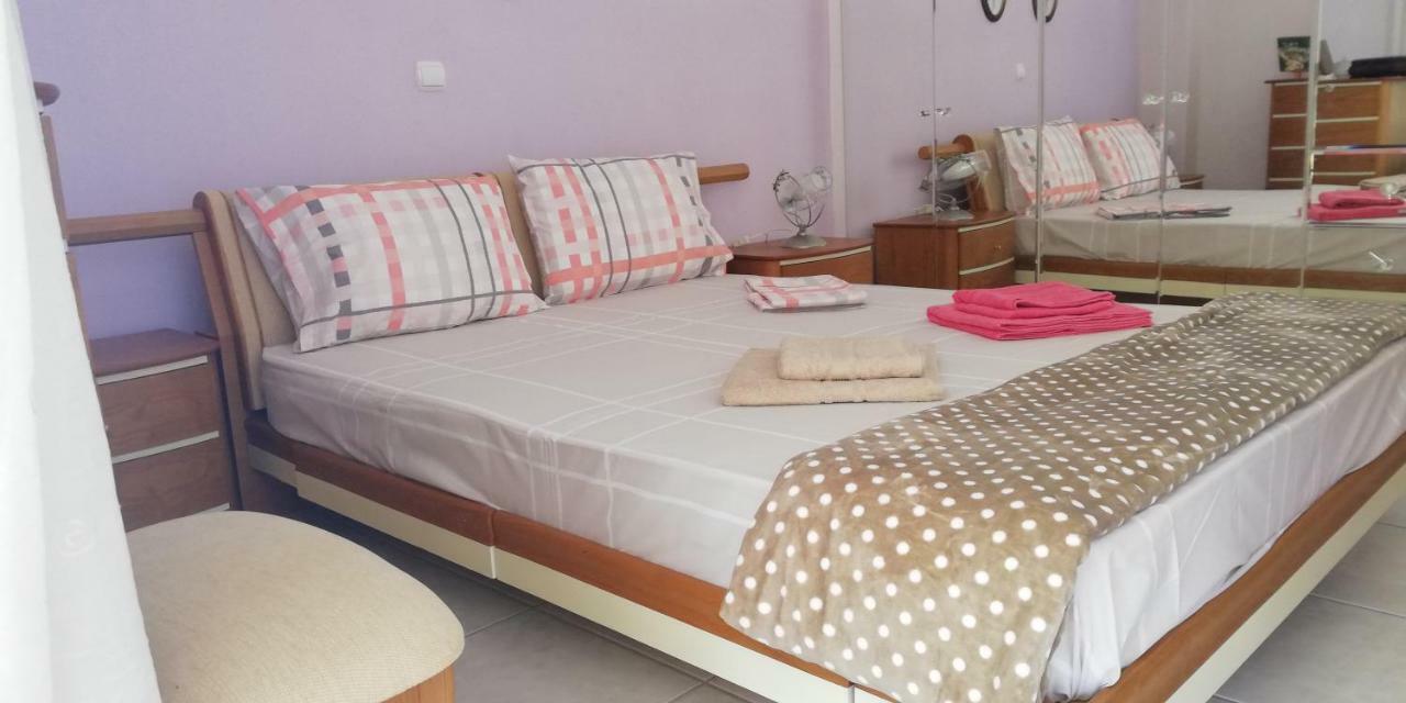 Apartment Giorgos Kalamata Eksteriør billede