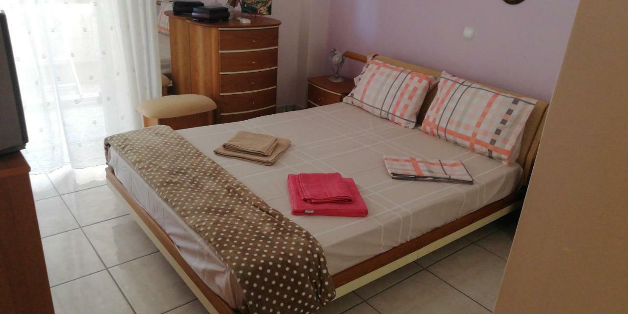 Apartment Giorgos Kalamata Eksteriør billede